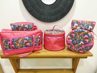 Accessories Bag - COUNTRY HATS - Image 3